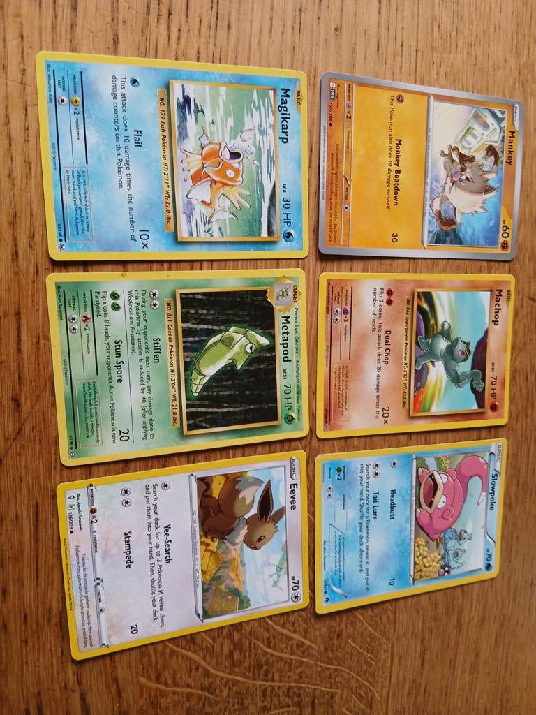Pokémon Kaarten Collectie: Magikarp, Metapod, Eevee en meer, Ophalen of Verzenden, Gebruikt, Meerdere kaarten