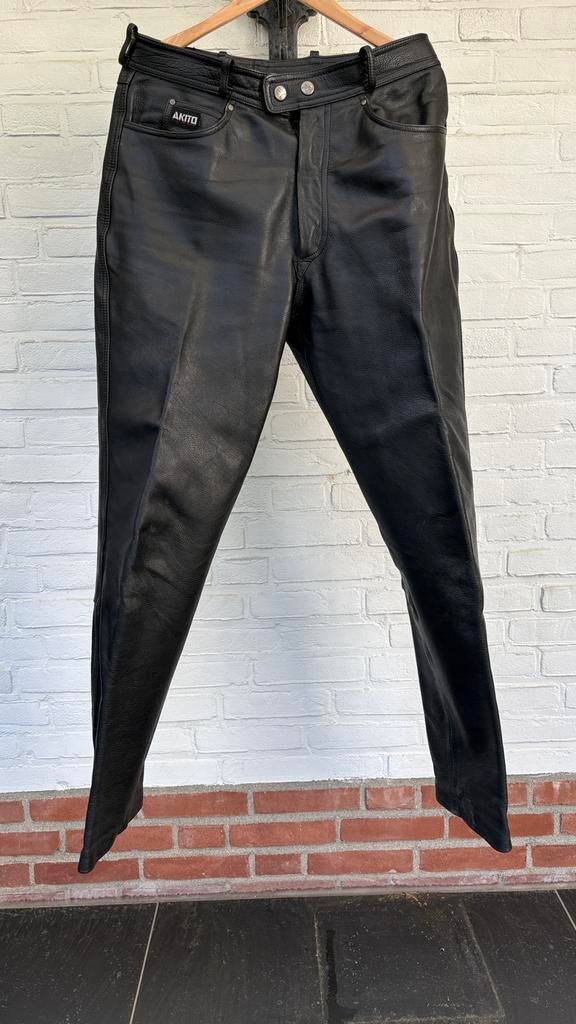 Leren motorbroek AKITO ., Motoren, Kleding | Motorkleding, Ophalen of Verzenden, Tweedehands, Heren, Broek | leer
