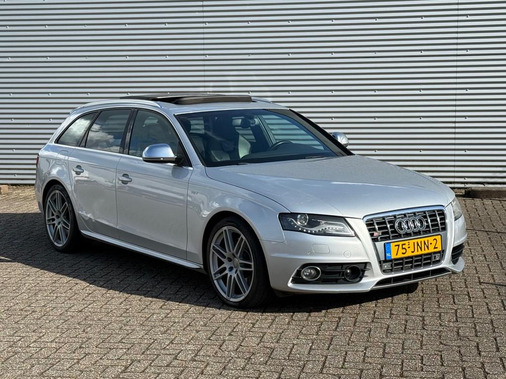 Audi A4 Avant 3.0 TFSI S4 quattro / Panorama / Navi / Camera, Auto's, Audi, Automaat, Euro 5, Gebruikt, 2995 cc