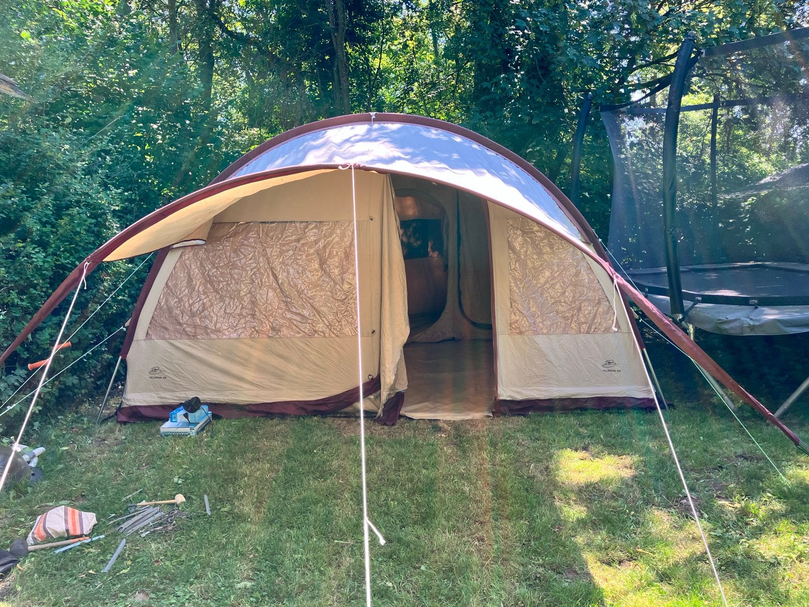 Ruime Bardani Villanova 450 tunneltent voor 4-6 personen, Caravans en Kamperen, Tenten, tot en met 5, Gebruikt, Ophalen