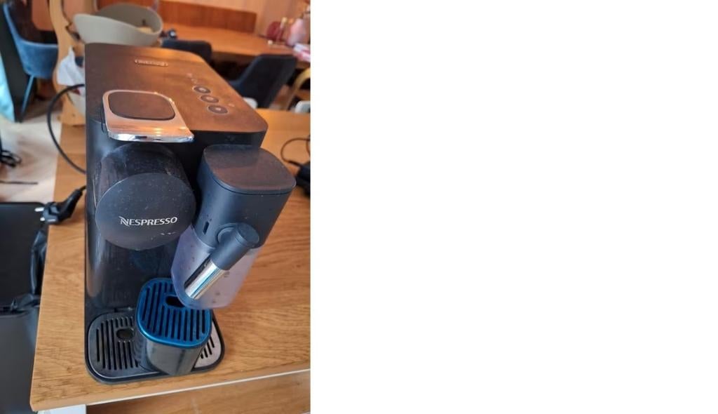DeLonghi Nespresso Latissima One, Ophalen, Gebruikt, Koffiemachine, 1 kopje