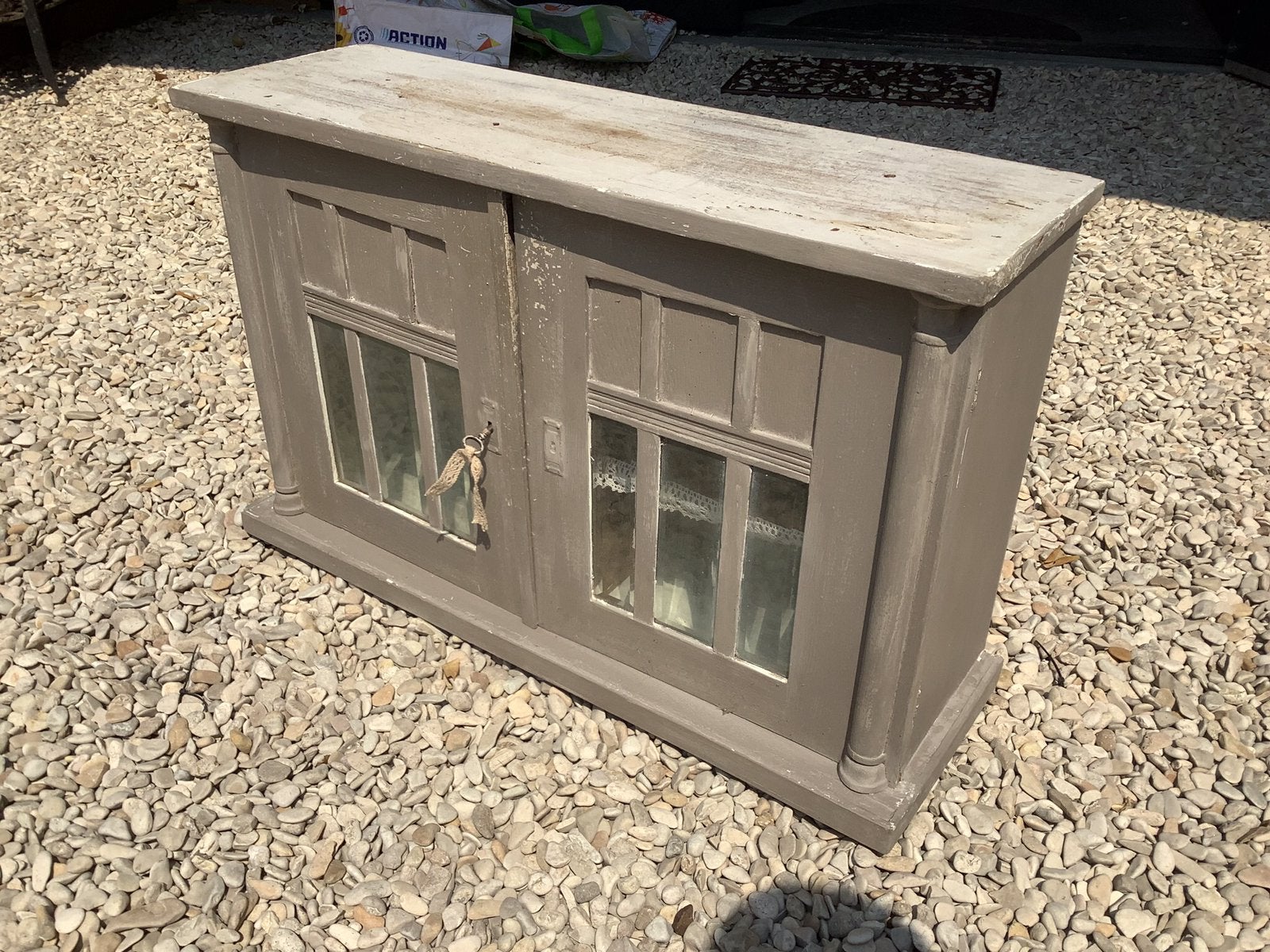 Brocante hangkastje schattig uniek, Ophalen, Zo goed als nieuw