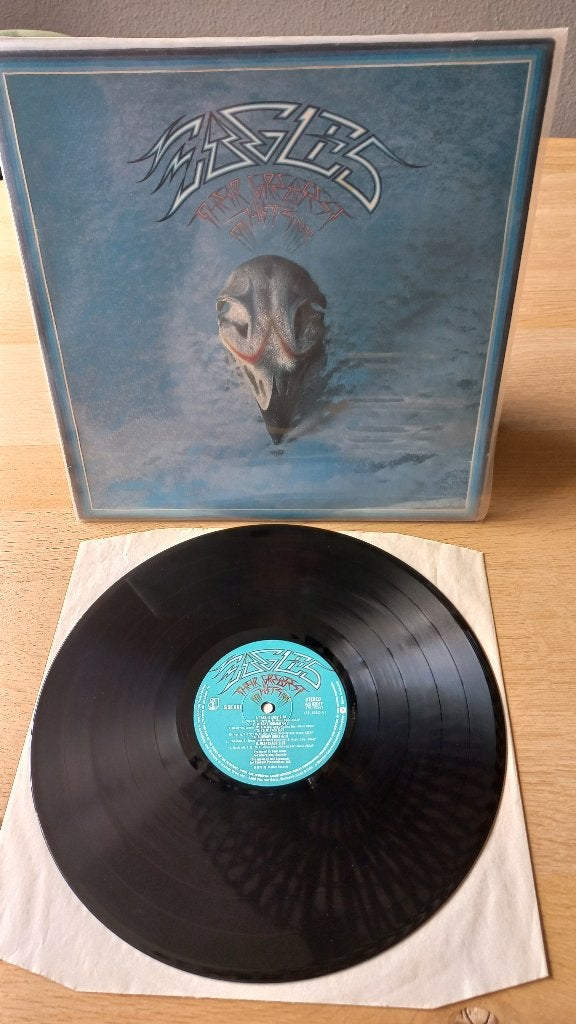 the eagles             their greatest hits, Cd's en Dvd's, LP, Gebruikt, Ophalen of Verzenden, Beschermende buitenhoes