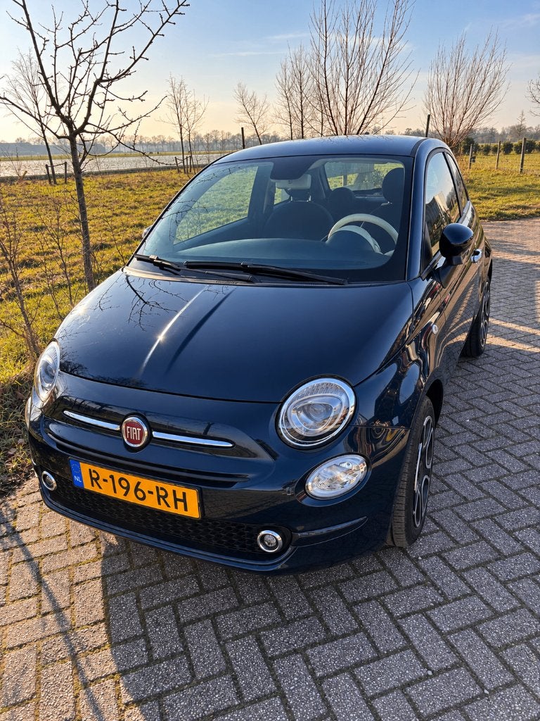 Fiat 500 1.0 70pk Hybrid 2022 - NIEUW - donkerblauw, Voorwielaandrijving, Stof, 40 €/maand, Elektrische ramen