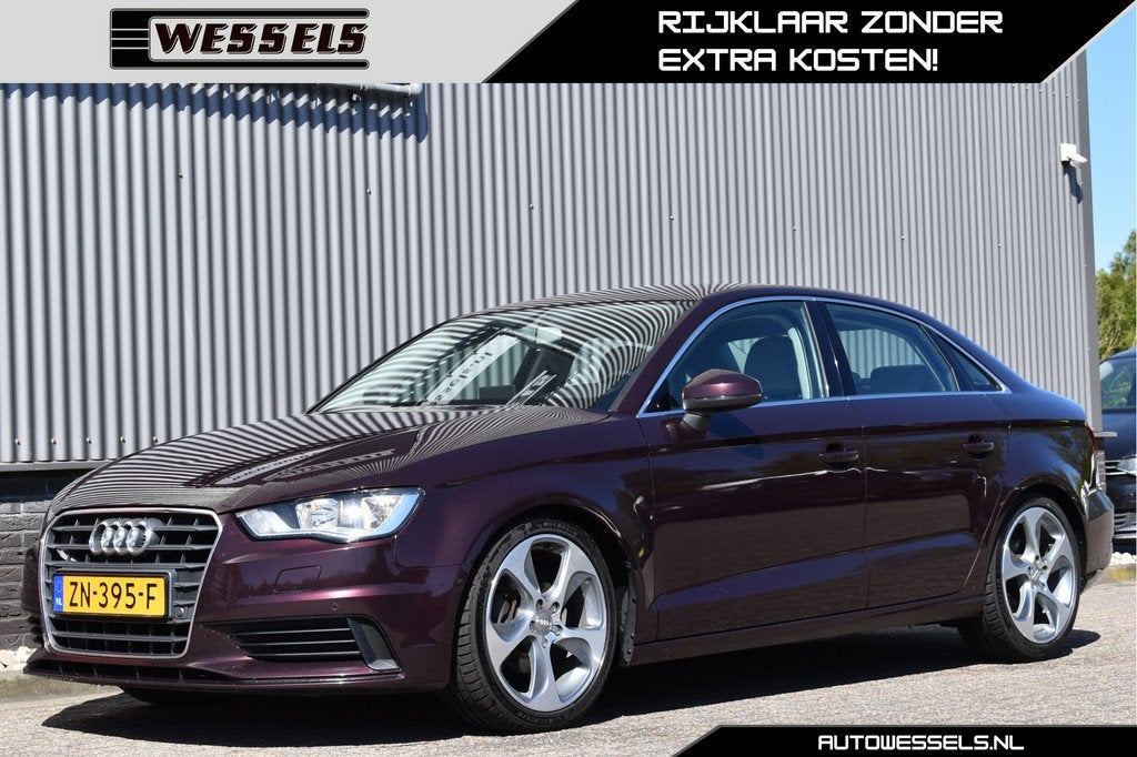 Audi A3 Limousine 1.4 TFSI CoD Ambition Pro Line Plus Cruise, Gebruikt, Leder en Stof, Sedan, A3