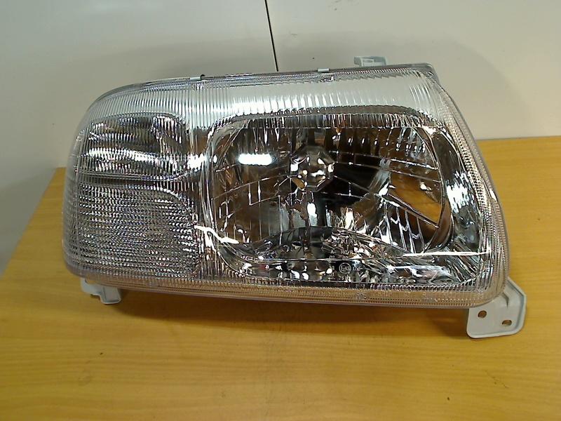Koplamp Rechts Suzuki Grand Vitara I (FT/GT/HT) 2005, Auto-onderdelen, Gebruikt, Suzuki Deutschland GmbH, Kontakt@suzuki.de, Suzuki-Allee 7, Bensheim 64625, , Duitsland
