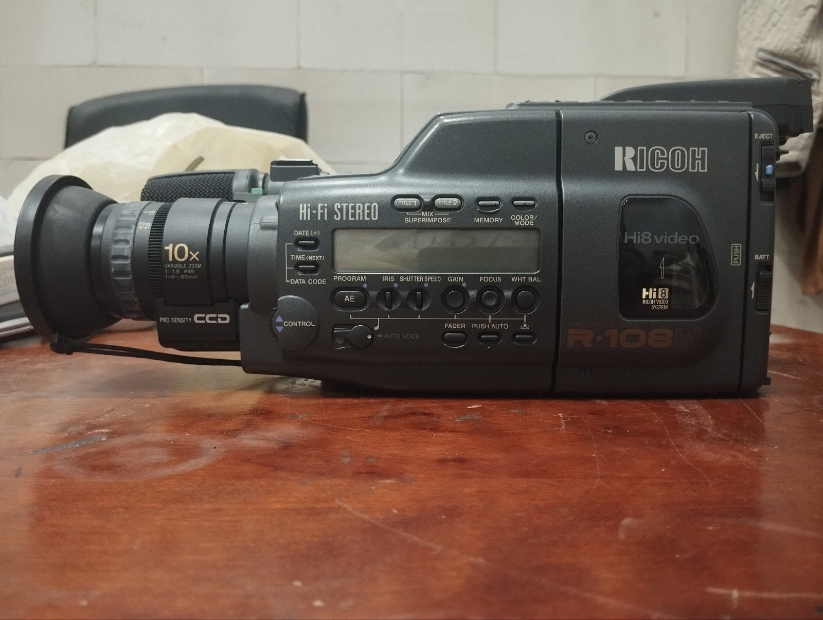 Ricoh R-108H Hi8 Video Camera - Zonder Accu, Overige merken, Gebruikt, Externe microfoon, Camera