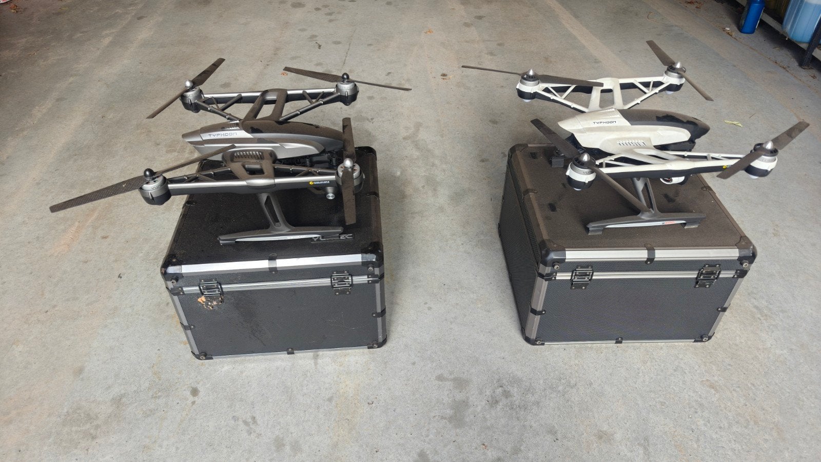 2x Yuneec Q500 Drones (incl. 4K versie) met accessoires, Ophalen, Gebruikt