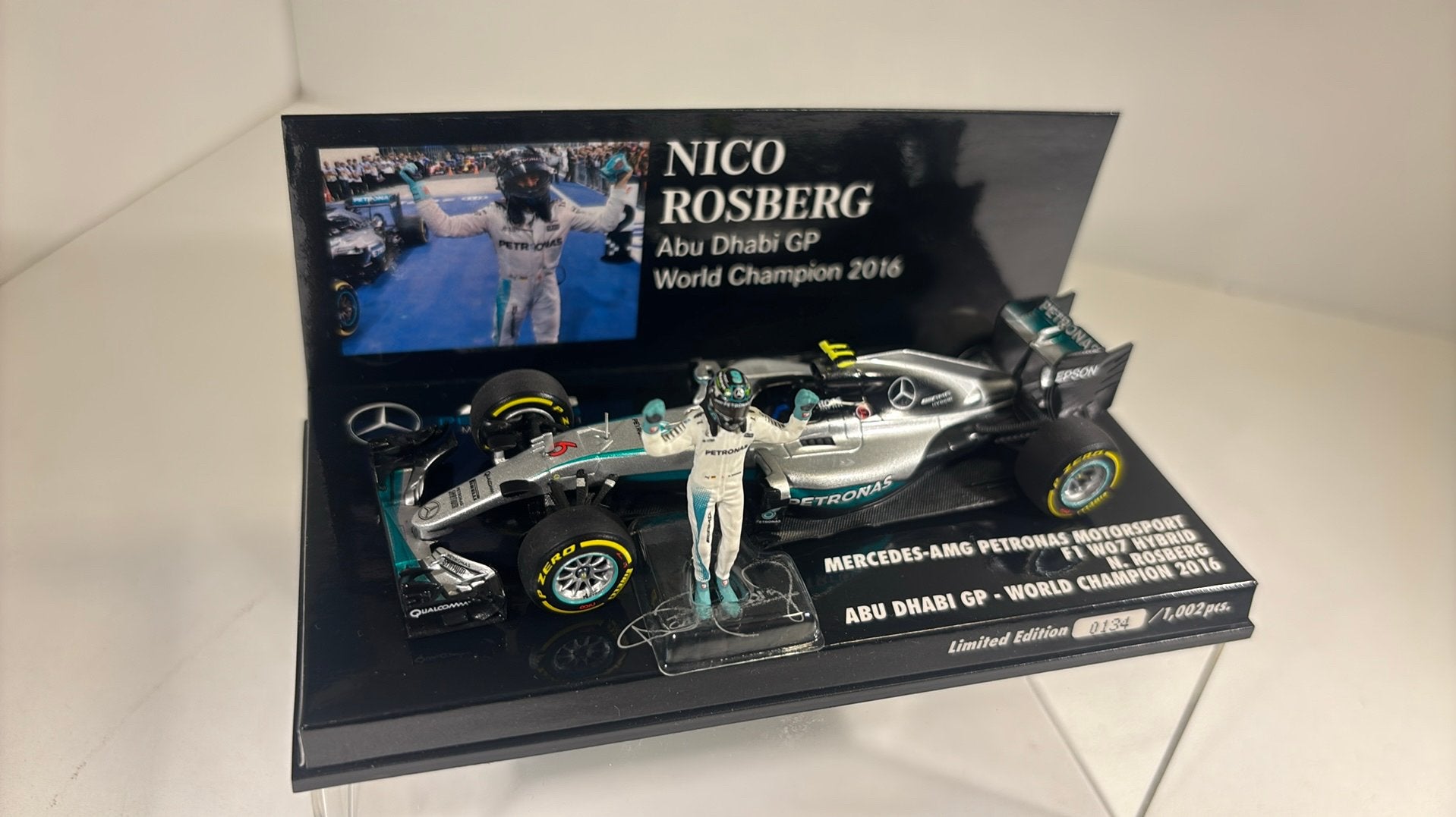 F1 mercedes wo7 n. Rosberg world champion 2016 minichamps, Auto, Ophalen of Verzenden, MiniChamps, A