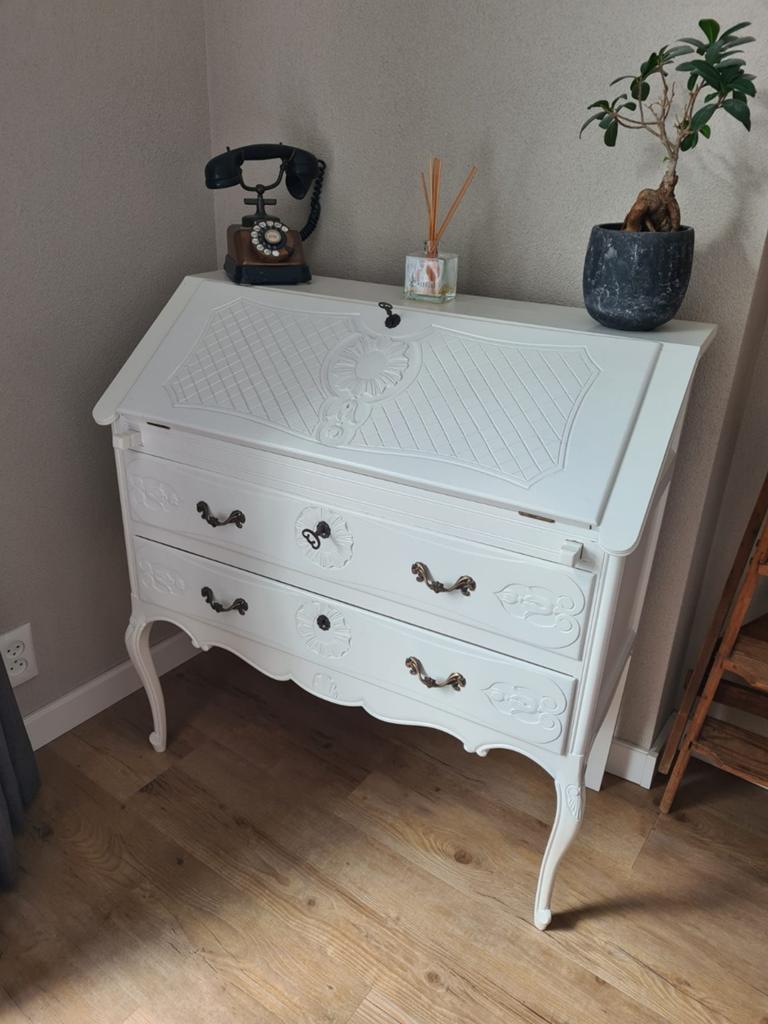 Queen Ann secretaire, Ophalen, Gebruikt