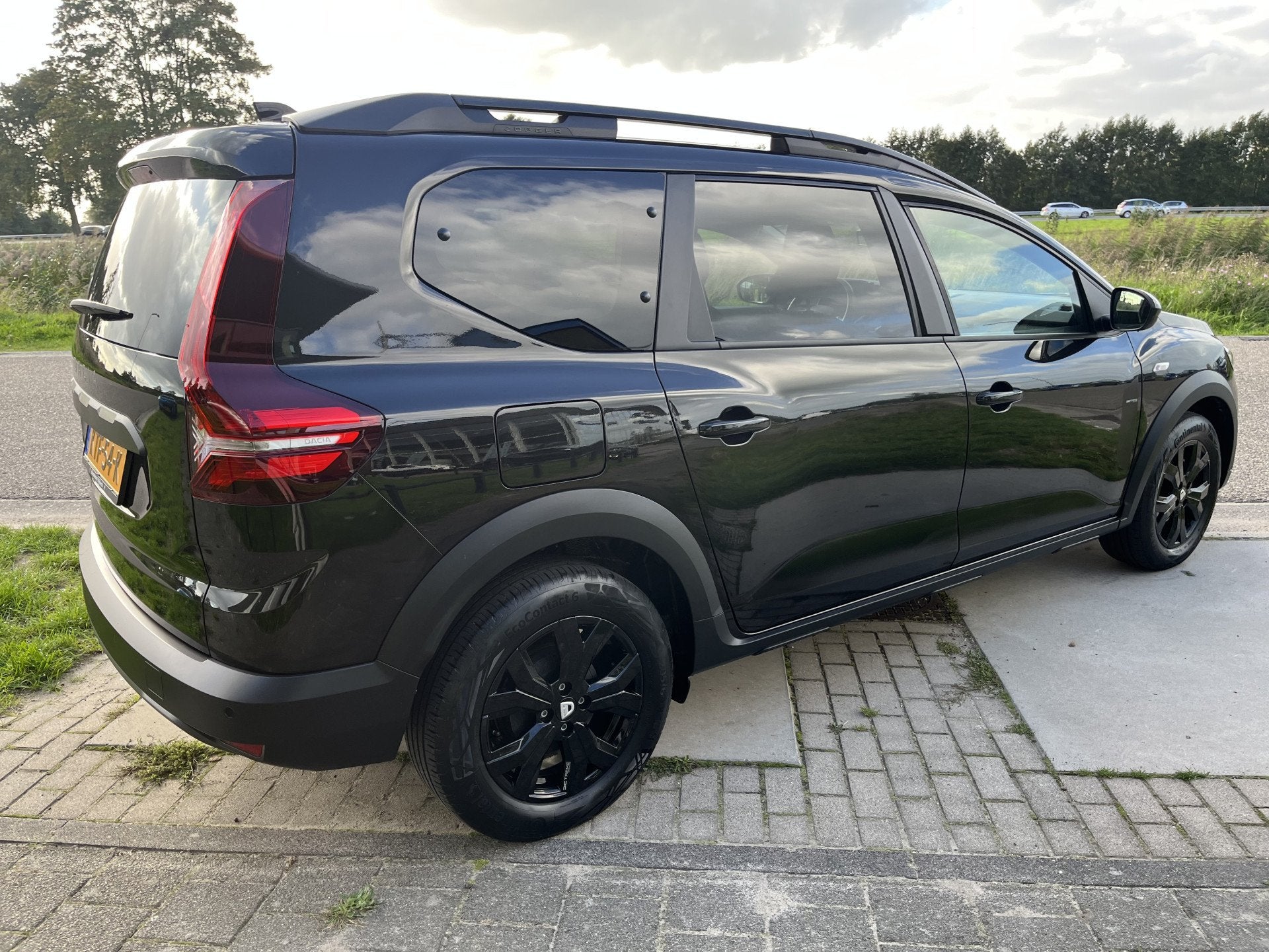 Dacia Jogger 1.0 TCe 110 Extreme 7-Persoons / Camera / Clima, Auto's, Voorwielaandrijving, 12 maanden, Stof, Gebruikt