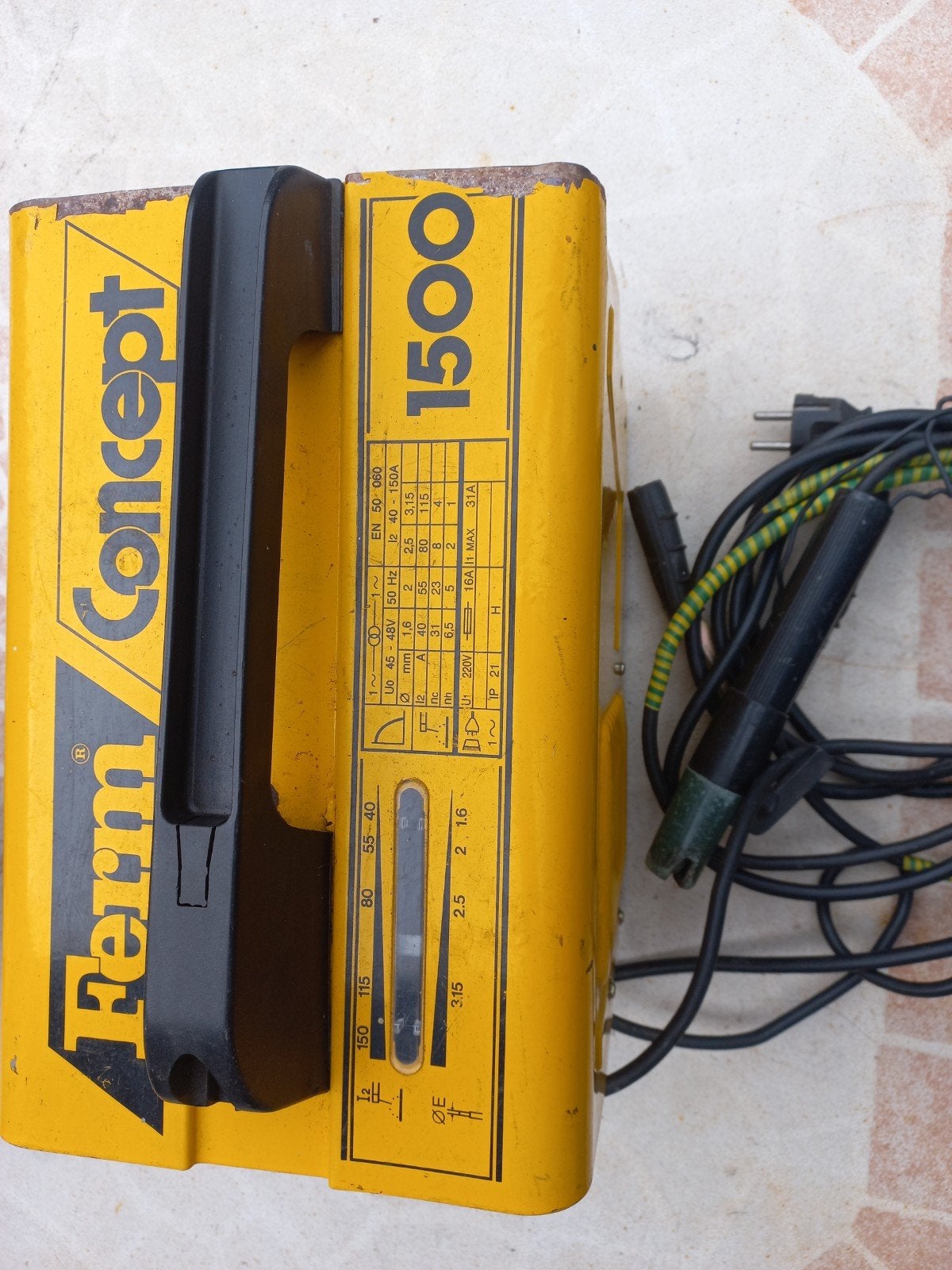 Ferm Concept 1500 Lasapparaat met Elektroden, Ophalen of Verzenden, Gebruikt, Minder dan 150 ampère, Elektroden