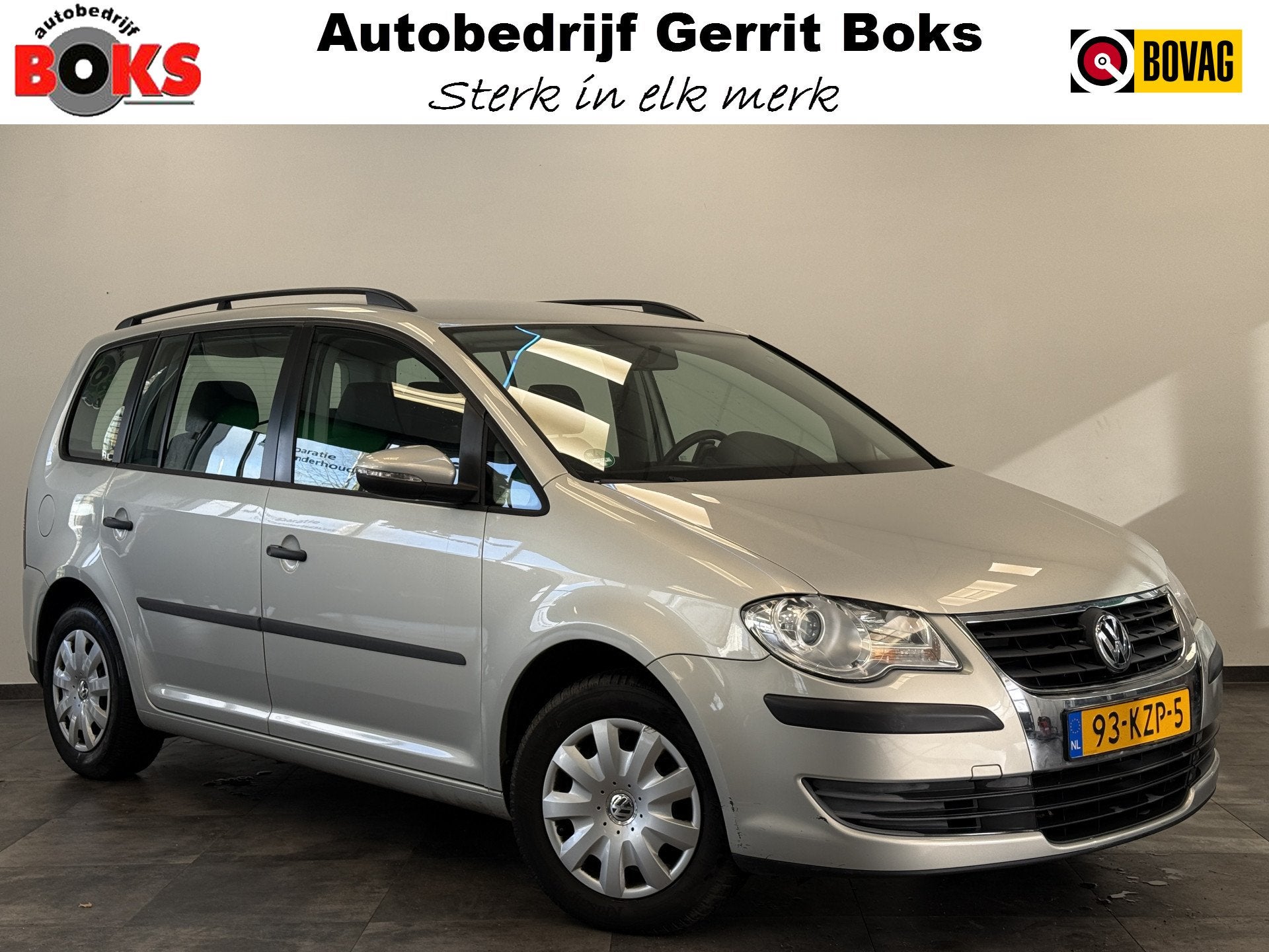 Volkswagen Touran 1.4 TSI Trendline Navigatie PDC (bj 2010), Voorwielaandrijving, Euro 5, Stof, Gebruikt