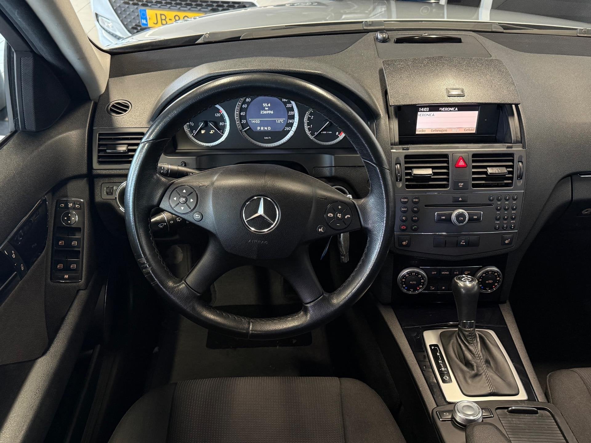 Foto 12 van Mercedes-Benz C-klasse Estate 180 CGI 2010 AUTOMAAT/ECC/LMV!