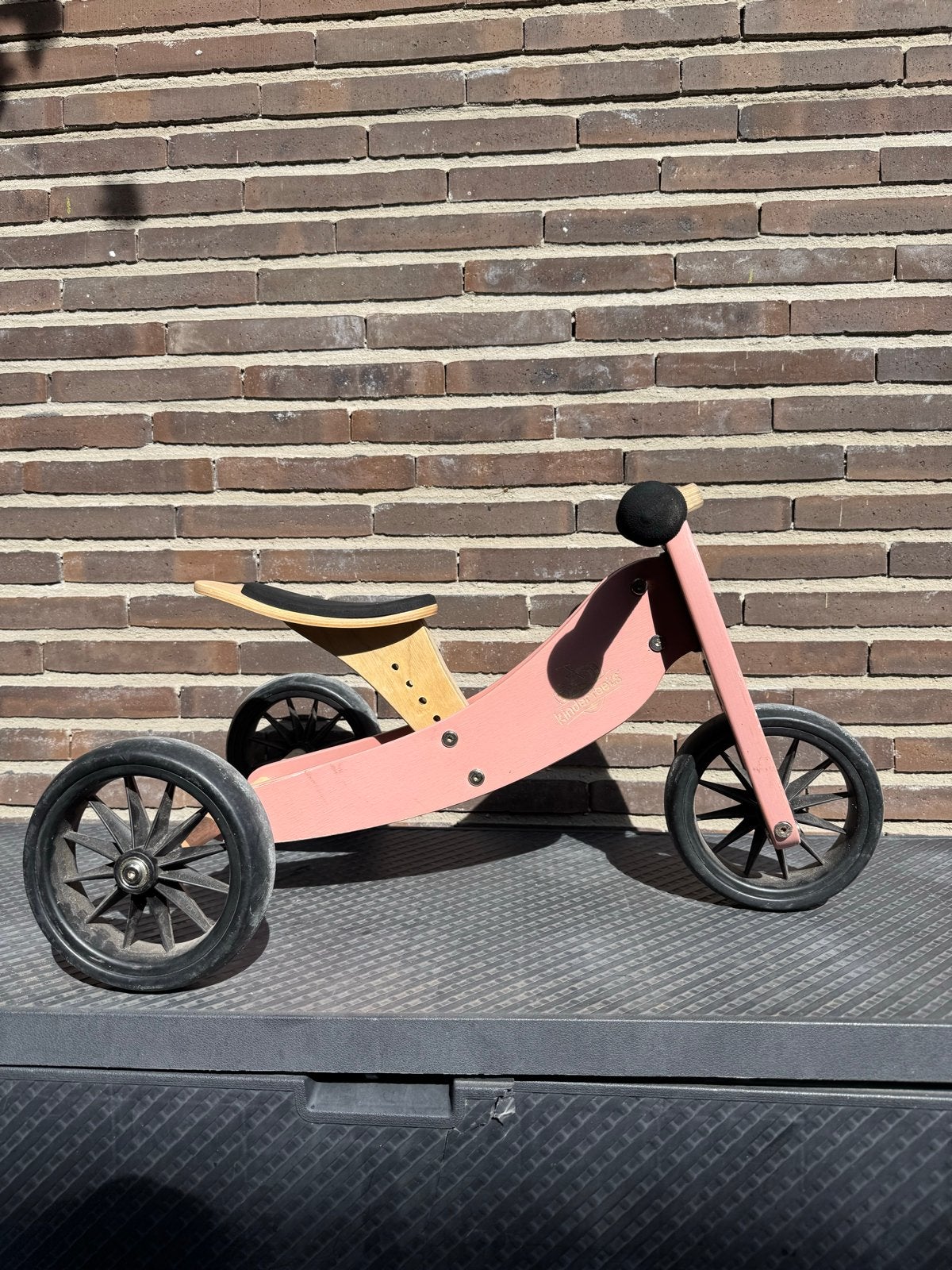 Kinderfeets houten loopfiets - roze, Ophalen of Verzenden, Gebruikt, Loopfiets