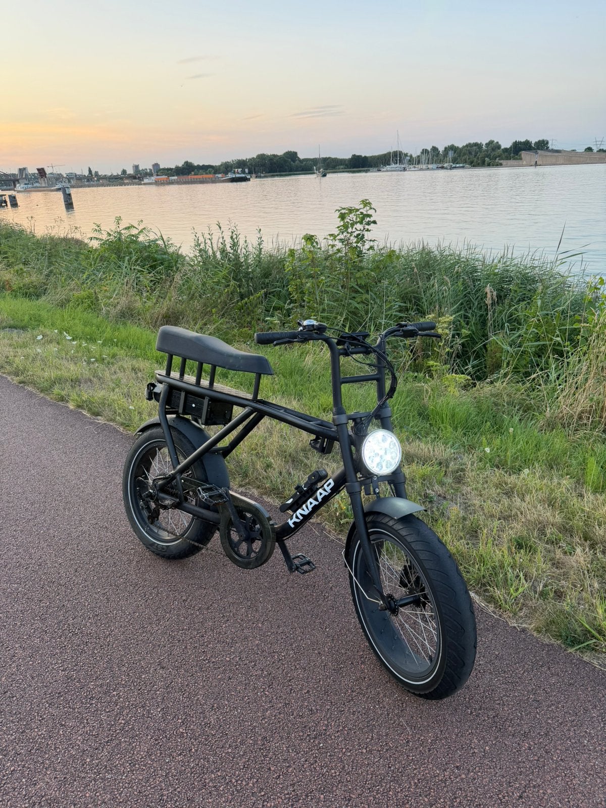 Knaap AMS Black Edition – Compleet, Perfect Onderhouden, Zo goed als nieuw, 59 cm of meer, 50 km per accu of meer, Ophalen