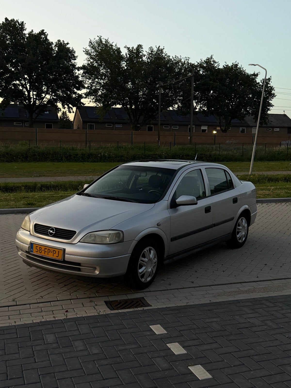 Opel Astra 1.6 Sedan 16V, Ophalen, Gebruikt, Auto