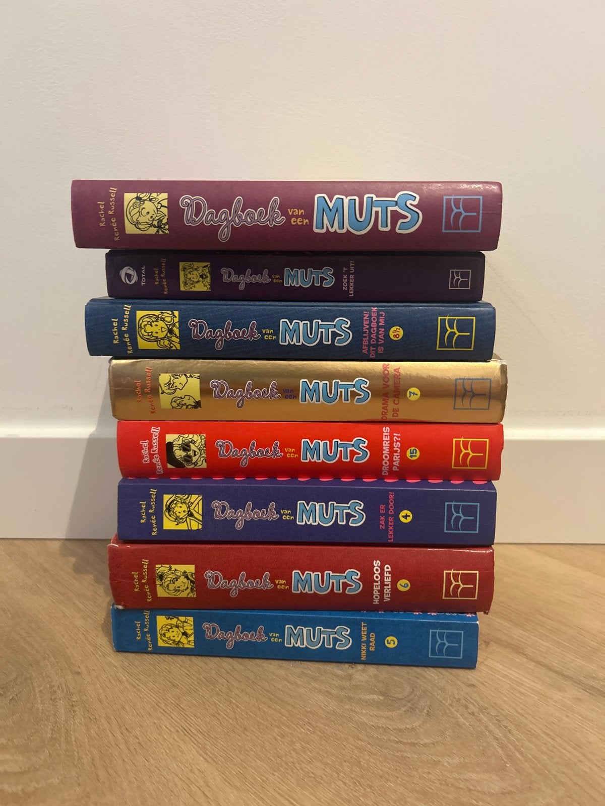 Dagboek van een Muts boekenreeks - 8 delen, Boeken, Ophalen, Zo goed als nieuw, Fictie