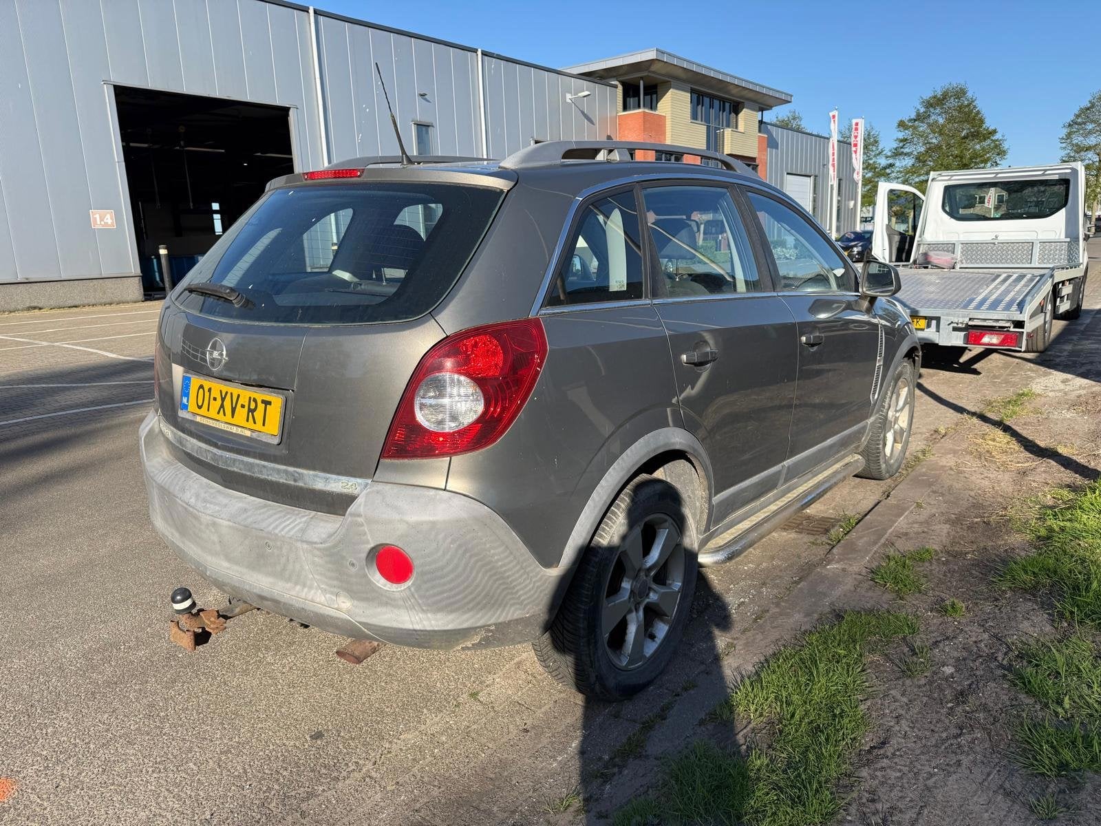 Opel Antara 2.4-16V Enjoy 4x4 nette auto (advertentie lezen), Auto's, Opel, Gebruikt, 4 cilinders, Beige, Bedrijf