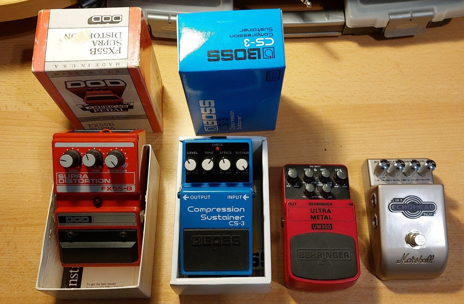 4 x Gitaar effecten pendalen, Muziek en Instrumenten, Ophalen of Verzenden, Zo goed als nieuw