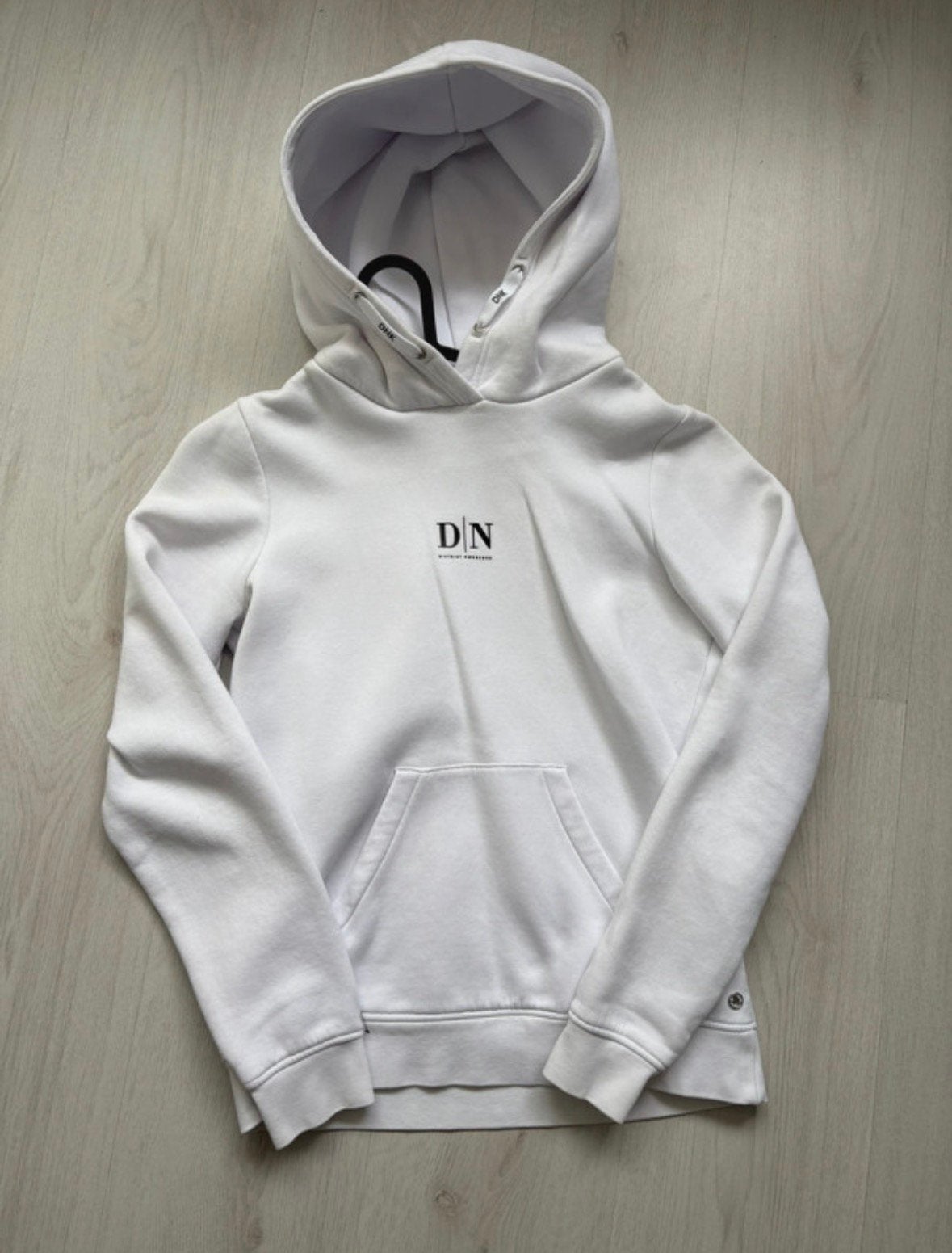 Distrikt hoodie wit, Verzenden, Gedragen, Maat 36 (S), Wit