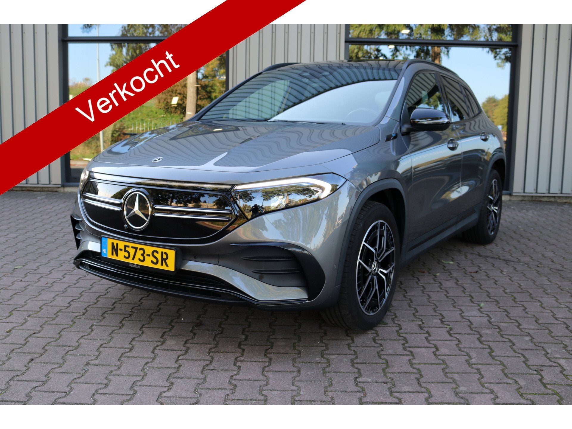 Mercedes-Benz EQA 250 AMG Line 67 kWh Panoramadak Memory sto, Gebruikt, 190 pk, Leder en Stof, Android Auto