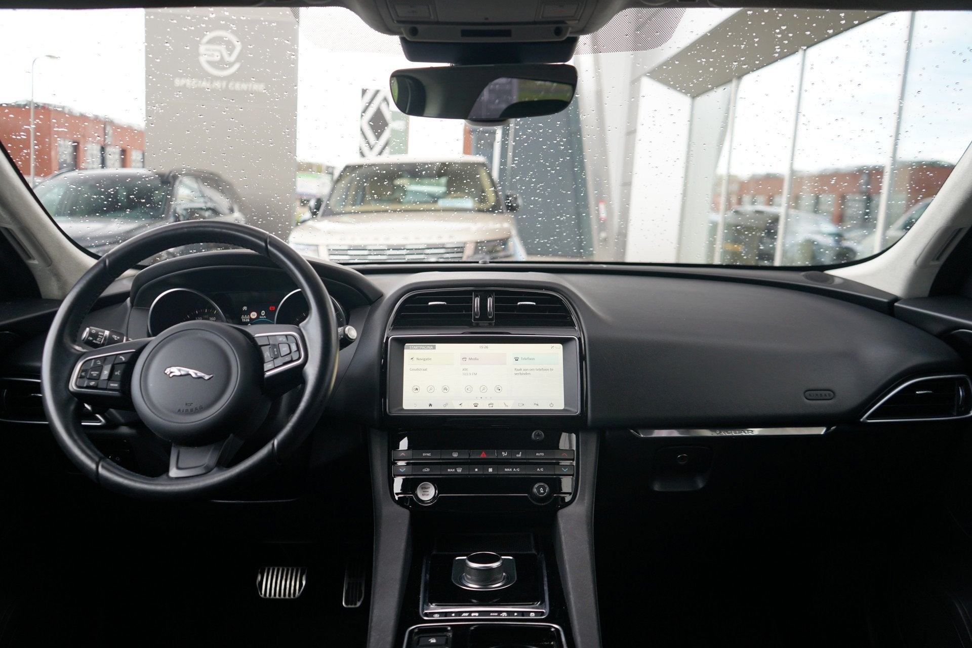 Jaguar F-Pace 2.0t AWD Pure | Verwarmde voorstoelen | Adapti, Auto's, Jaguar, 12 maanden, Stof, Gebruikt, Blauw