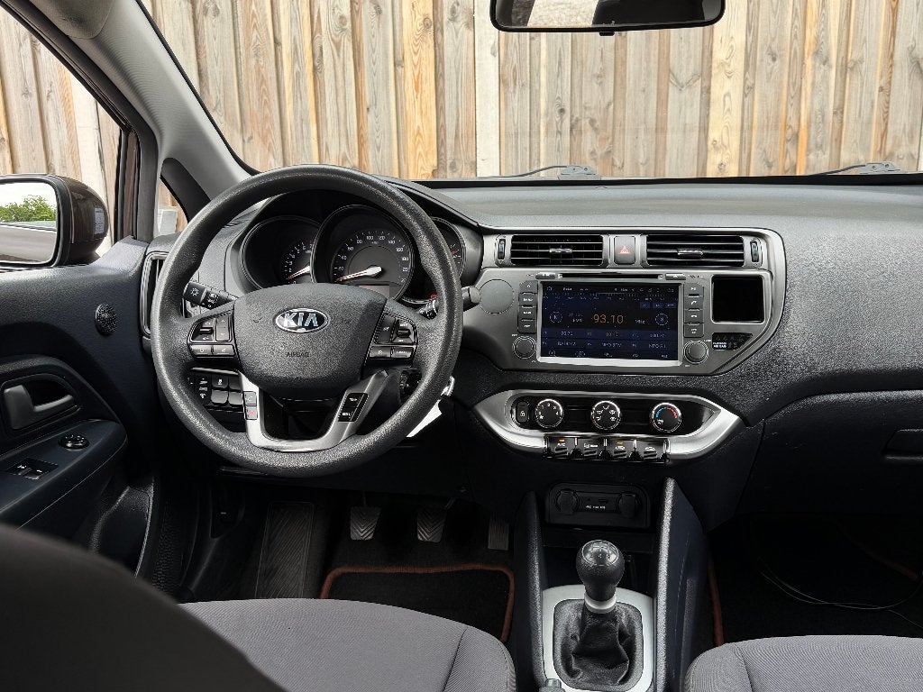 Kia Rio 2014 | Navi | Cruise Control | Trekhaak | Airco, 450 kg, 40 €/maand, 4 cilinders, Bruin