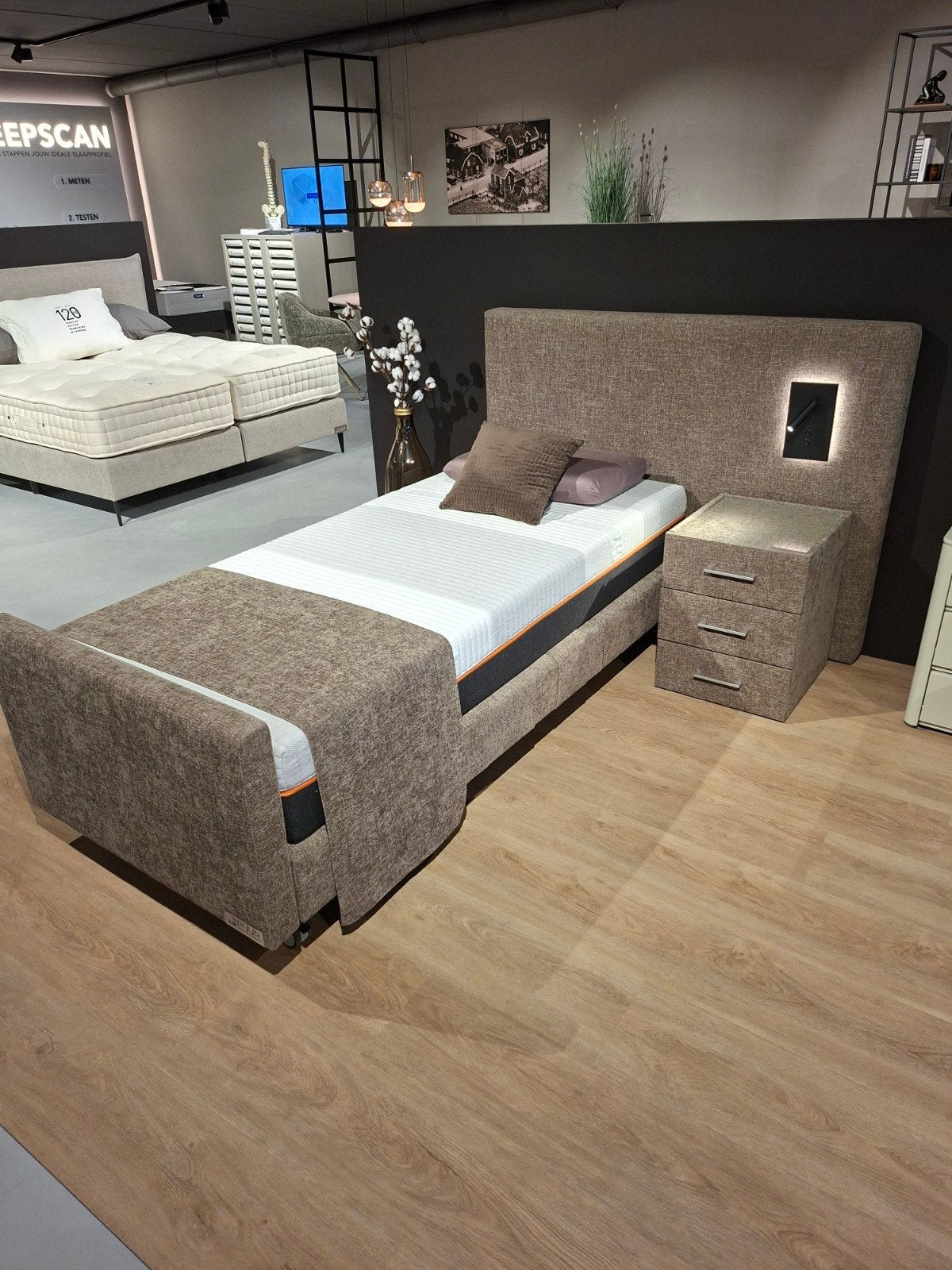 Bed met "Auping-systeem", Ophalen, Nieuw, Eenpersoons