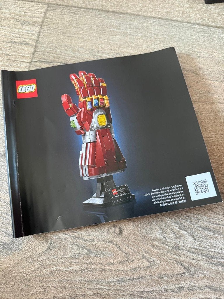LEGO Marvel Avengers 76223 Marvel Nano Gauntlet Collectible, Ophalen of Verzenden, Zo goed als nieuw, Lego