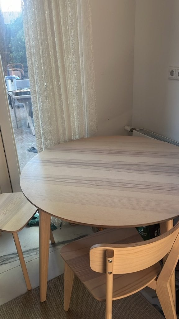 Table and Chairs, Ophalen, Overige materialen, Rond, Zo goed als nieuw