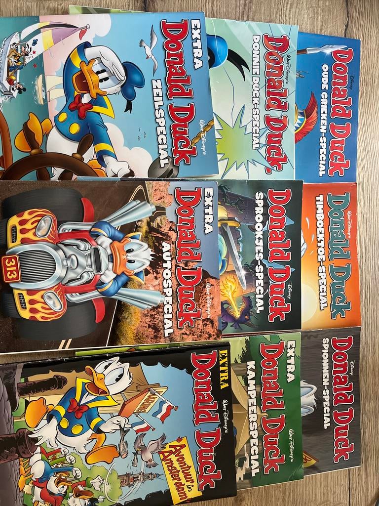 Donald Duck 11 extra Specials - mooie Collectie (11 stuks), Meerdere comics, Ophalen of Verzenden, Zo goed als nieuw, Europa