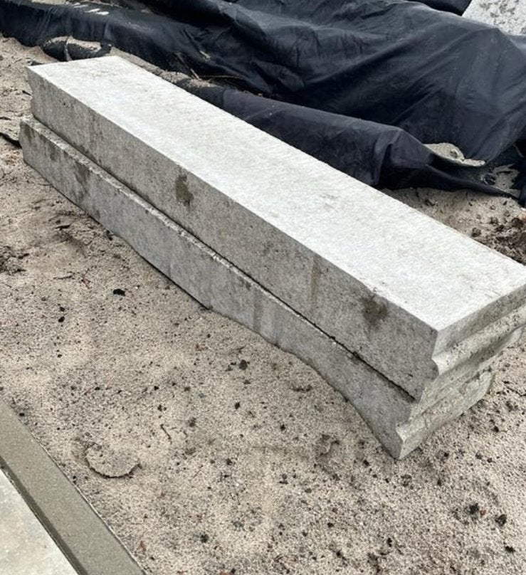 Opsluitbanden 2 stuks voor €7,50 samen, 10x20x100 cm grijs, Tuin en Terras, Bielzen en Borders, 100 tot 200 cm, Overige typen