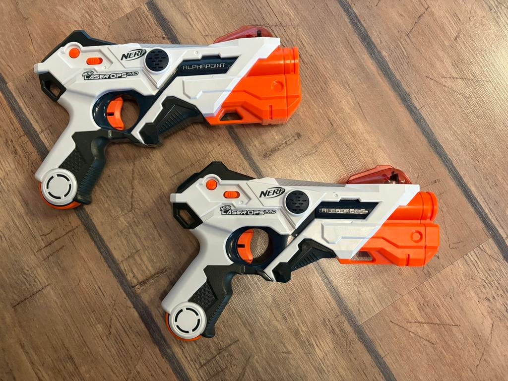 Nerf lasergame pistolen, Kinderen en Baby's, Speelgoed | Buiten | Actiespeelgoed, Ophalen, Zo goed als nieuw