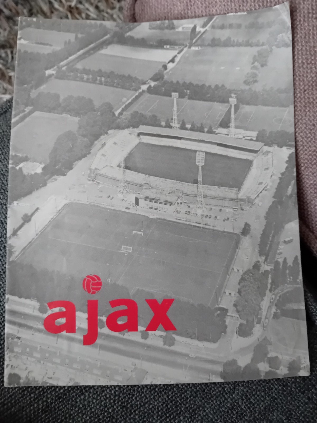 Uniek: Ajax nieuws clubblad amsterdamse football club Ajax, Boeken, Tijdschriften en Kranten, Ophalen of Verzenden, Zo goed als nieuw
