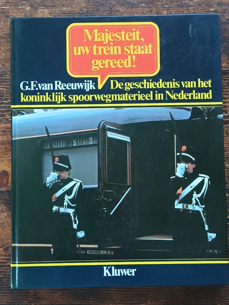 Treinenboek geschiedenis koninklijk spoorwegmaterieel, Ophalen of Verzenden, Zo goed als nieuw, Trein