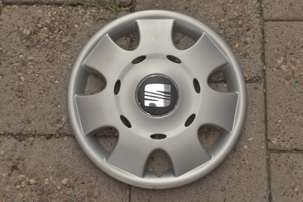 1 losse originele wieldop Seat Ibiza 14 inch (Model 3), Auto diversen, Wieldoppen, Ophalen of Verzenden, Gebruikt