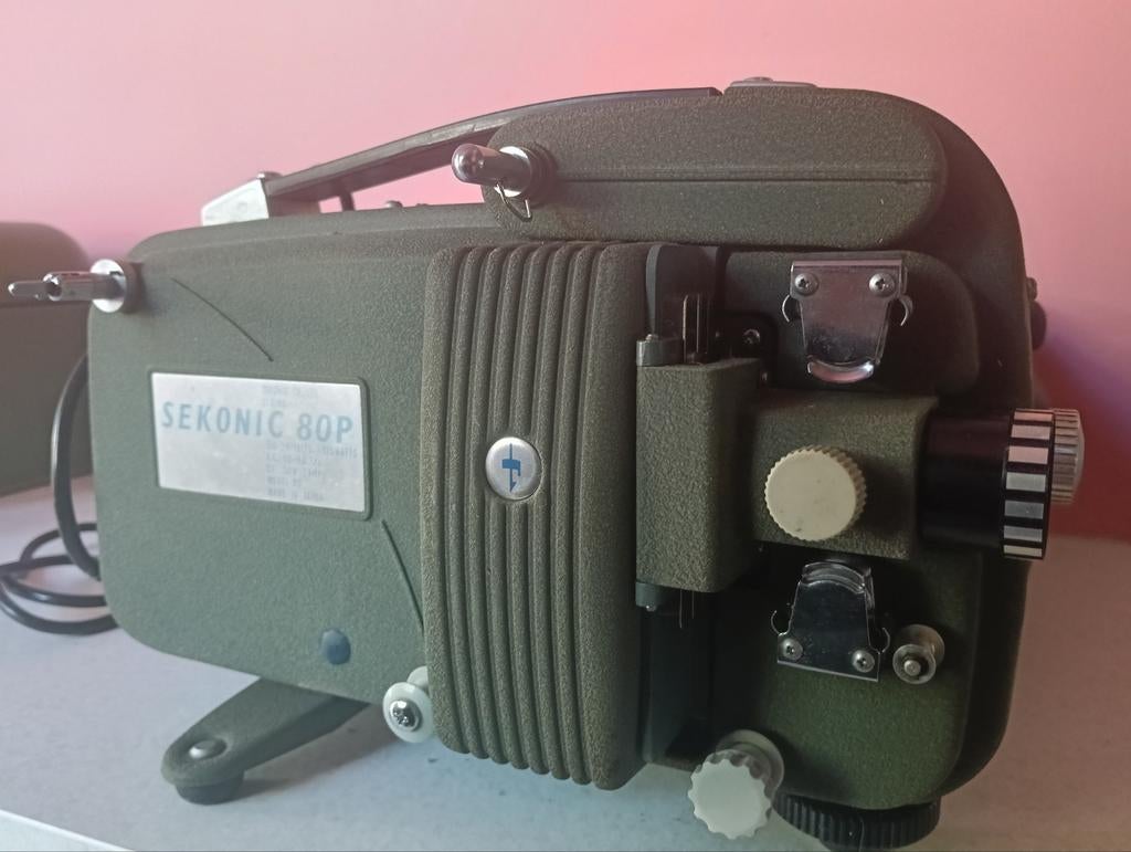 Sekonic 8mm film projector Model 80P - antiek Japan, Ophalen, Gebruikt