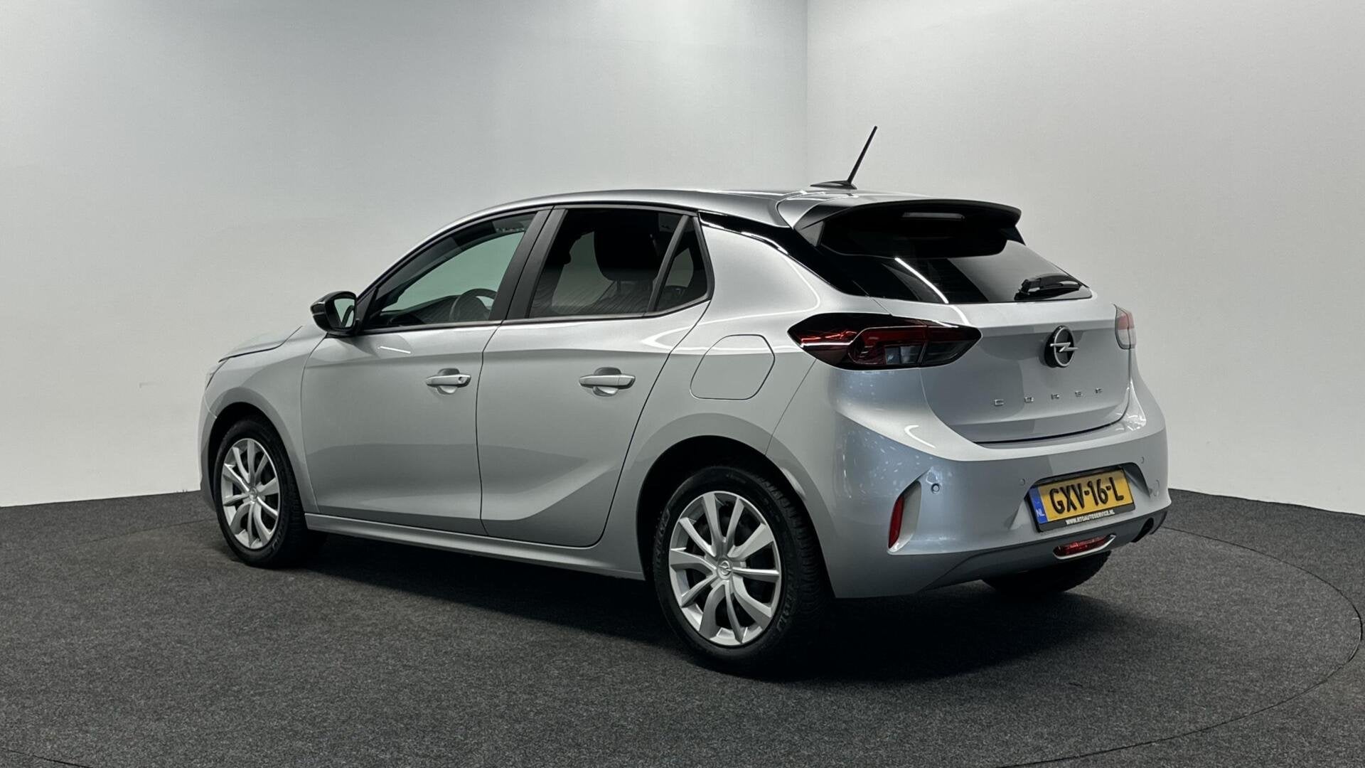 Opel Corsa 1.2 Edition CRUISE DAB CARPLAY LED 11000 KM., Auto's, Voorwielaandrijving, Stof, Gebruikt, Euro 6