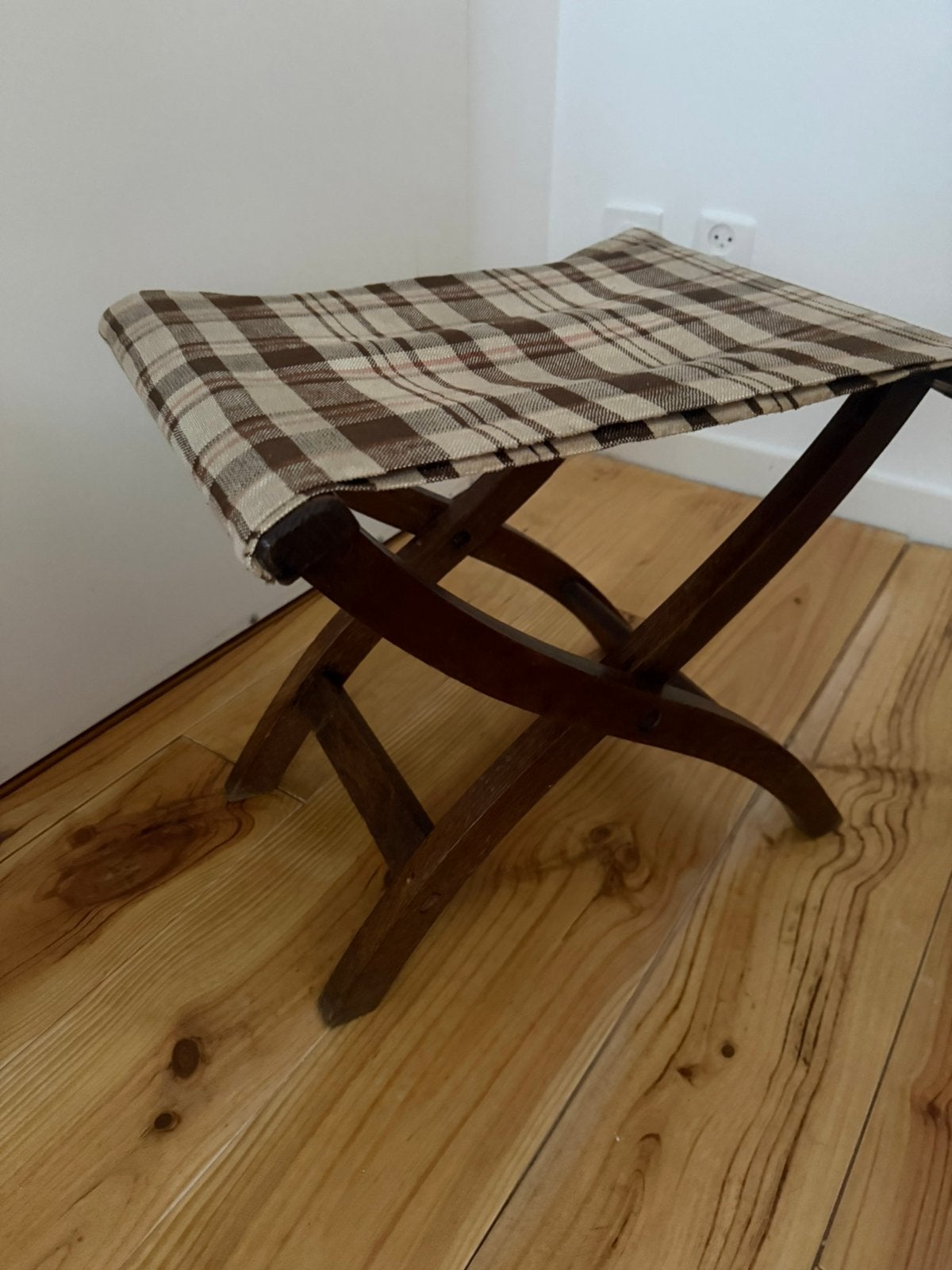 Antiek houten voetenbankje / opvouwbaar krukje vintage, Ophalen, Zo goed als nieuw, Hout