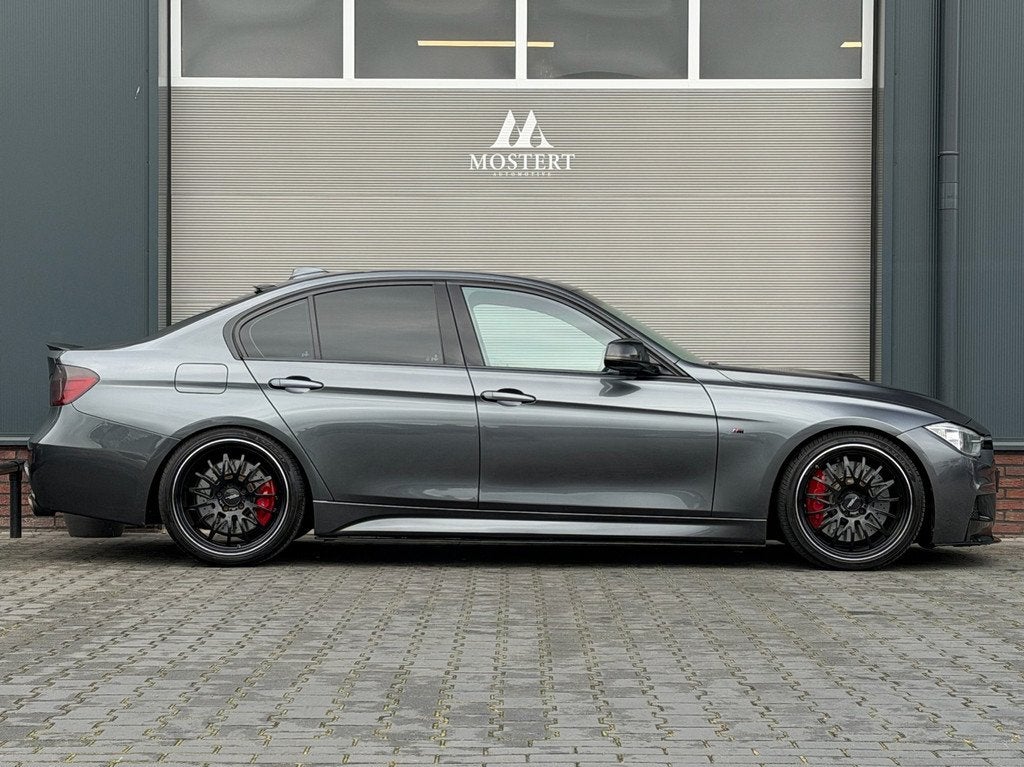BMW 3-serie 320i/260pk M-pakket Automaat|2015|Big Brake|Moss, Automaat, Achterwielaandrijving, Gebruikt, Alcantara