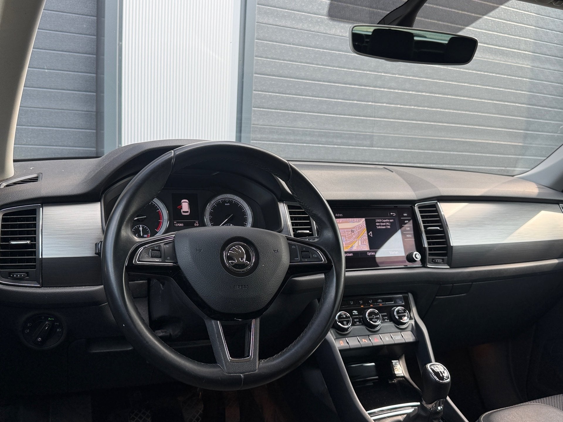 Skoda Kodiaq 1.5 TSI Ambition Business 7p / NAP / TREKHAAK, Voorwielaandrijving, 15 km/l, Euro 6, 4 cilinders