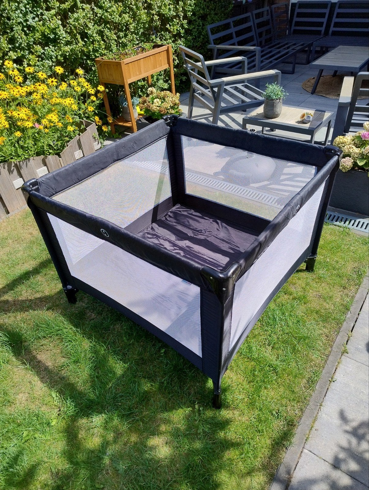 inklapbare box, zwart, mamaloes, Ophalen, Zo goed als nieuw, Vierkant