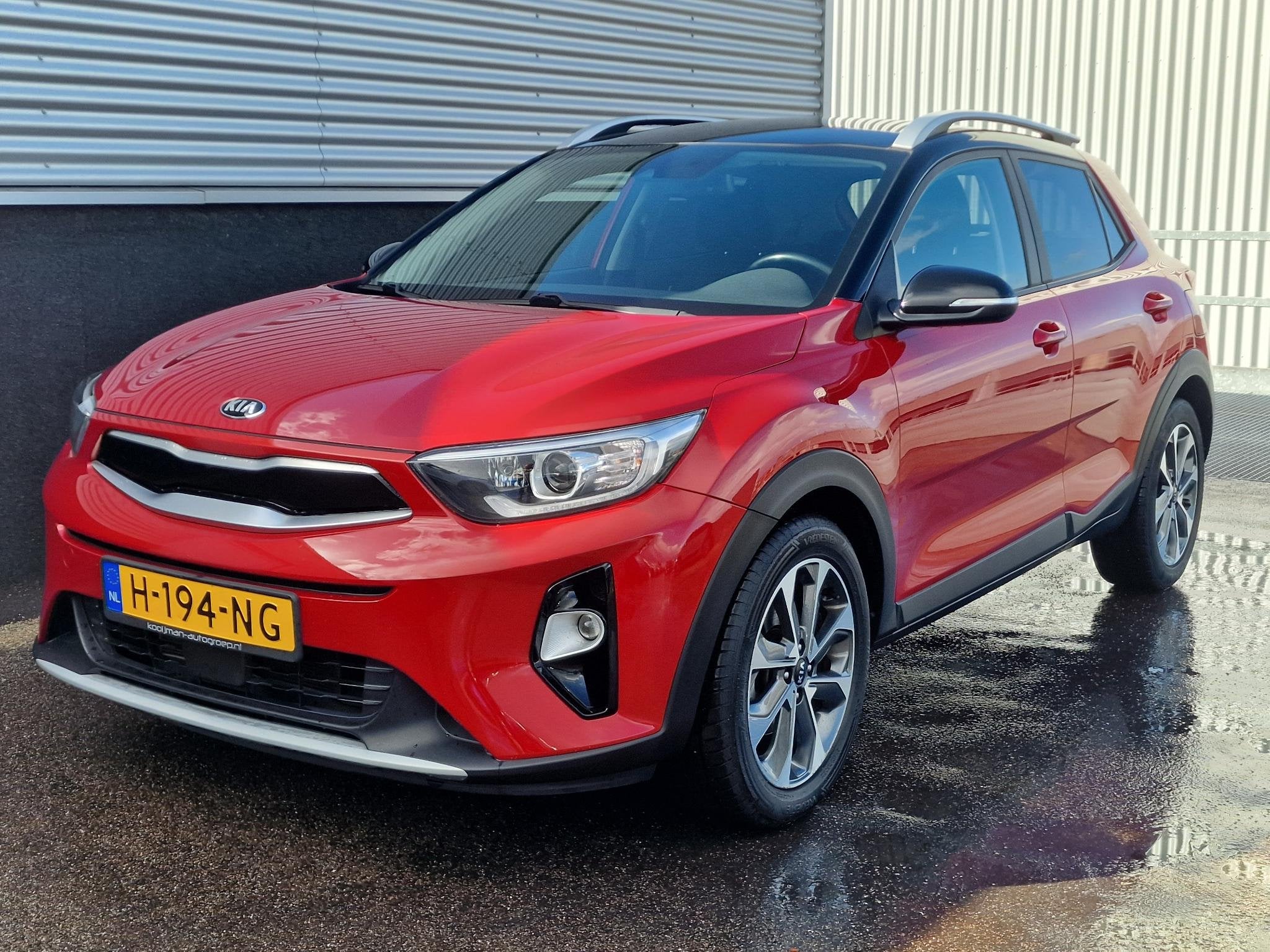 Kia Stonic 1.0 T-GDi DynamicPlusLine Nieuw geleverd en deale, Voorwielaandrijving, Dealer onderhouden, Gebruikt, Euro 6