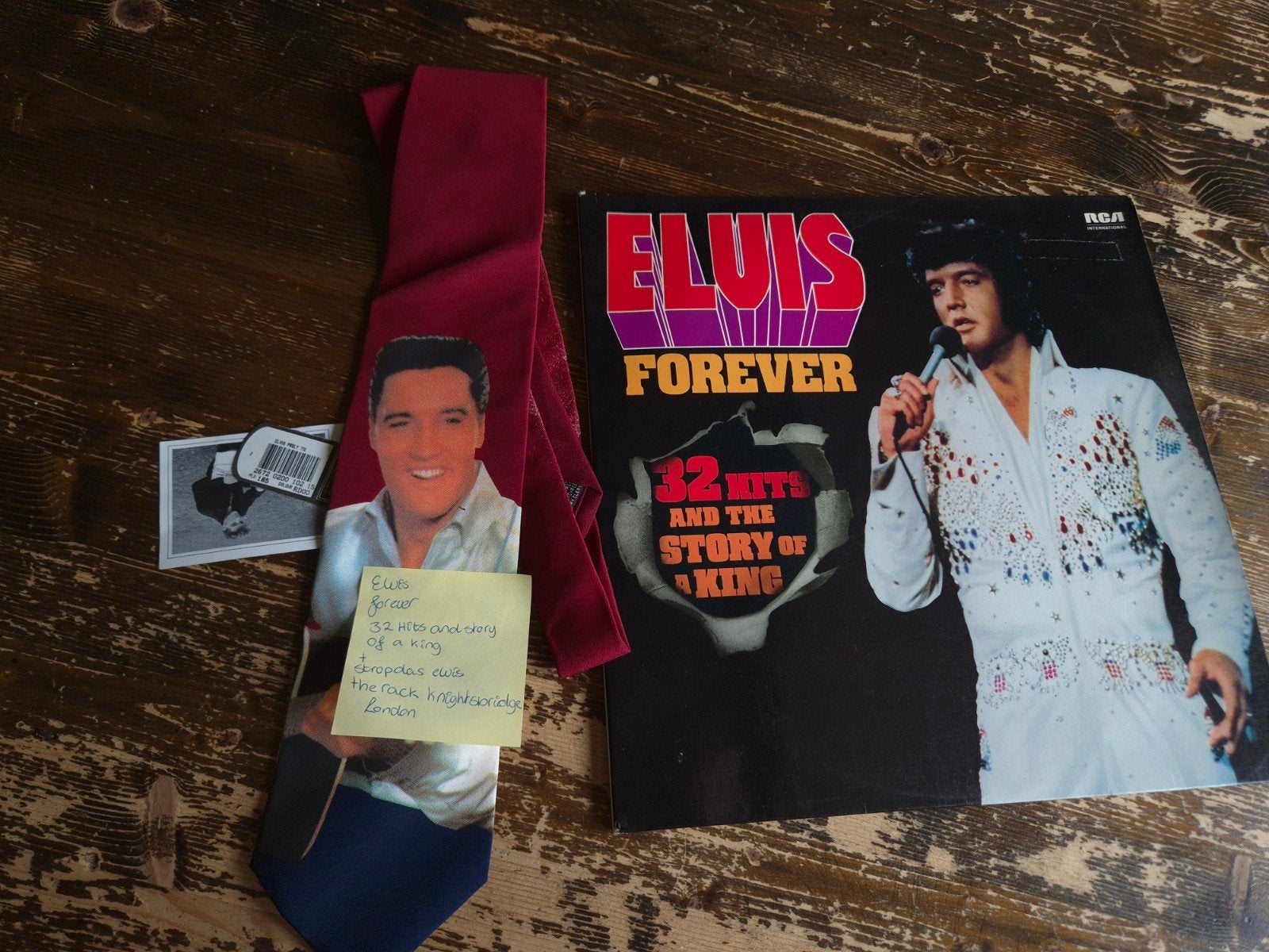 Elvis forever 32 hits&story of a king + stropdas the Rack, Tickets en Kaartjes, Eén persoon