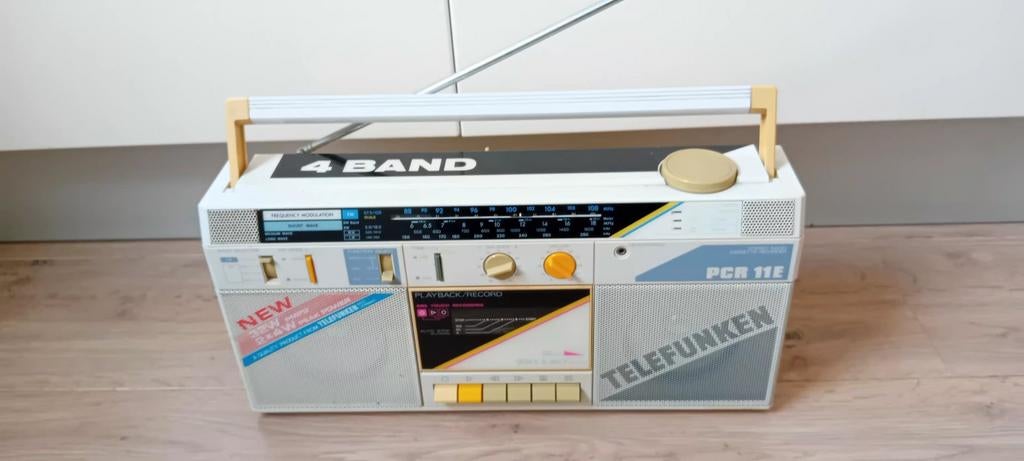 Boombox, radio cassette speler TELEFUNKEN PCR 11E, Ophalen of Verzenden