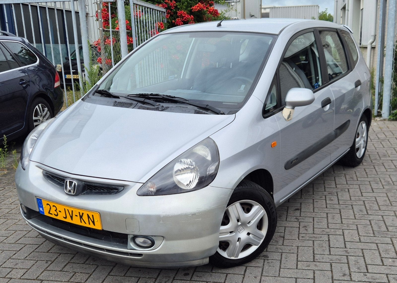 Honda Jazz 1.4 I CVT 2002 Grijs*Trekhaak*AUTOMAAT*, Auto's, Honda, 83 pk, 450 kg, 40 €/maand, 4 cilinders