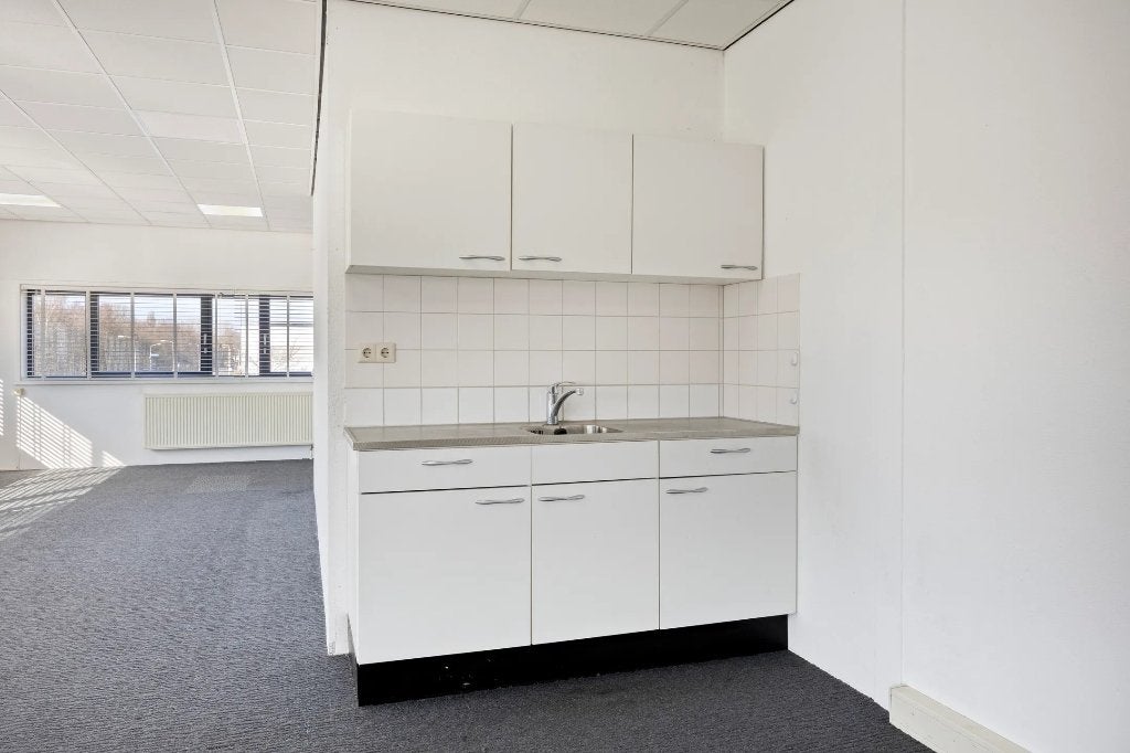 pantry voor 2 kratjes bier, Huis en Inrichting, Keuken | Keukenelementen, Ophalen, Gebruikt, Wit, 150 tot 200 cm