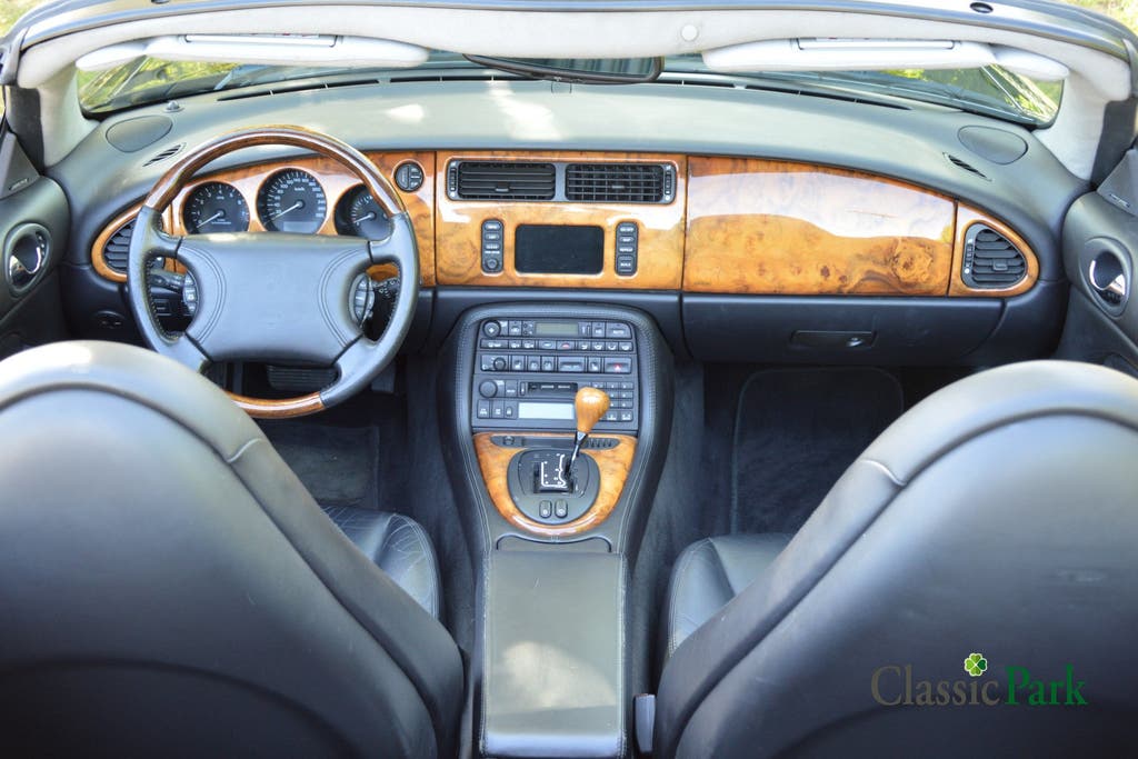 Jaguar XKR 4.0 V8 Convertible (bj 2000, automaat), foto 12