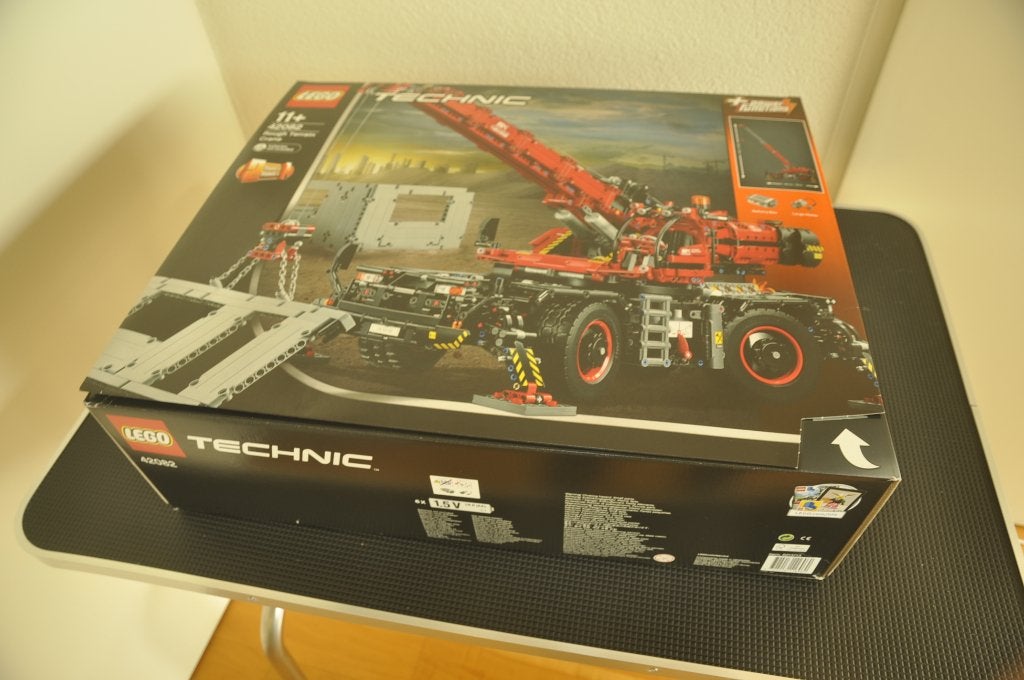 LEGO Technic 42082 Rough Terrain Crane NIEUW:  Euro 200,00, Lego, Nieuw, Ophalen of Verzenden, Technic